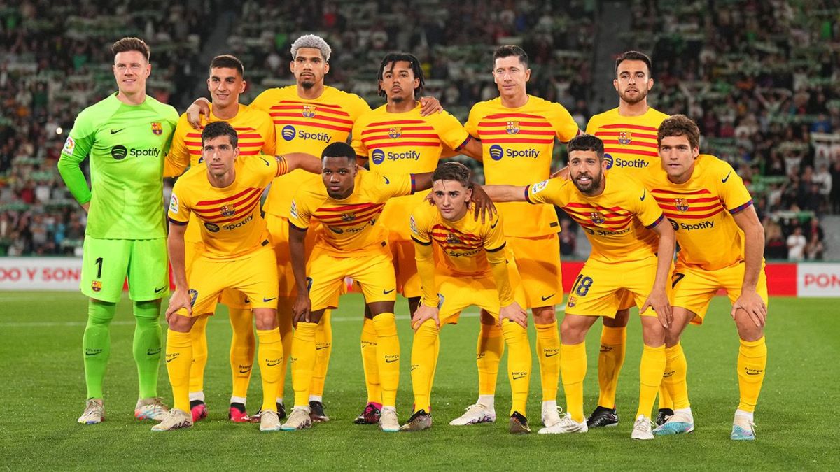 El Barça conquista la 27º Liga de su historia tras golear al Espanyol en&nbsp;Cornellá